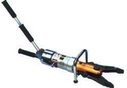 江蘇水星消防裝備主營消防器材、破拆工具、救生設備、洗消產品、偵檢儀器、堵漏工具、輸轉設備、警戒器材、通訊設備、個人防護、照明排煙、其他裝備